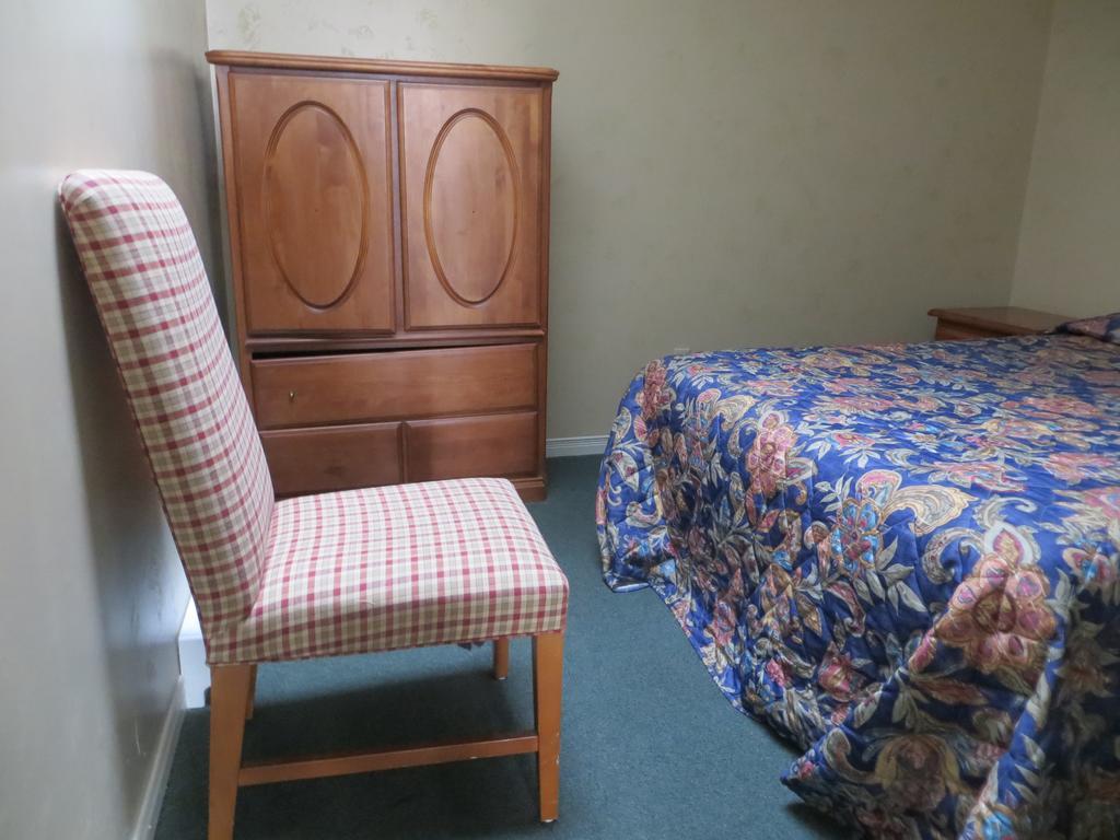 Villa Nova Motel Wasaga Beach Oda fotoğraf